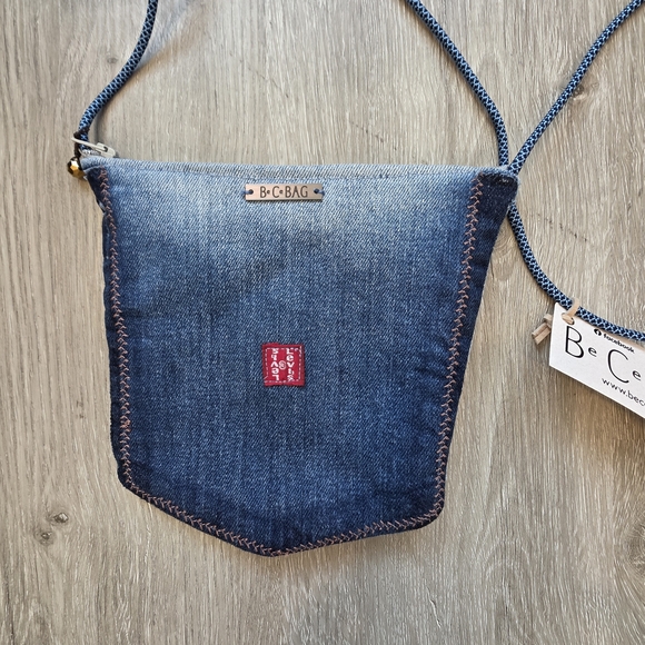 Gem Denim Blue Crossbody Shoulder Bag - New! - Picture 4 of 7